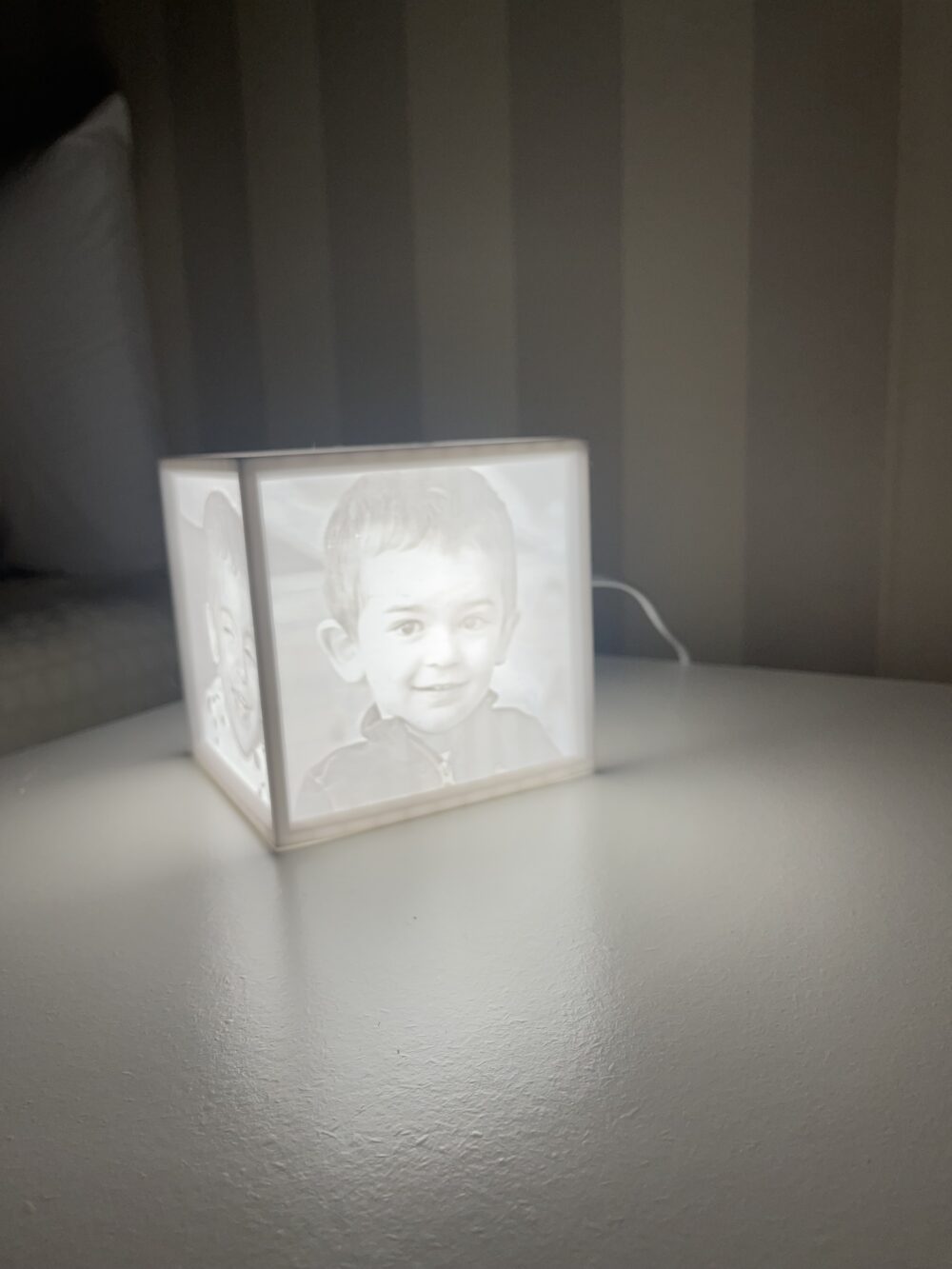 Luminária cubo 4faces Personalizável - Image 11