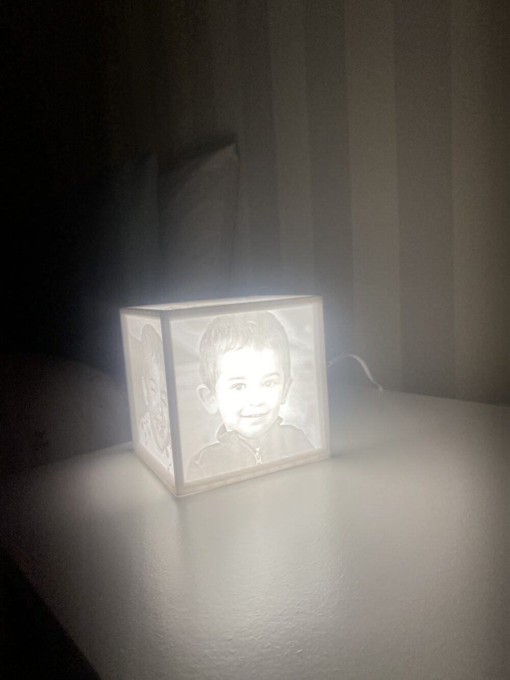Luminária cubo 4faces Personalizável